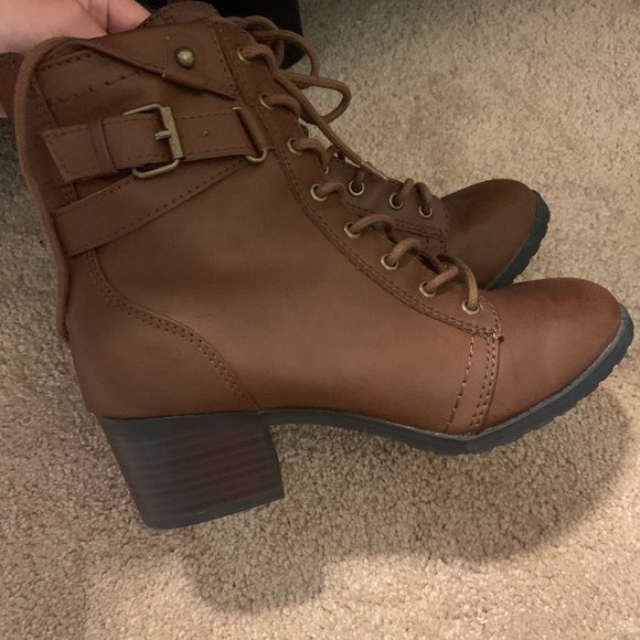 boots - Picture 5 of 5